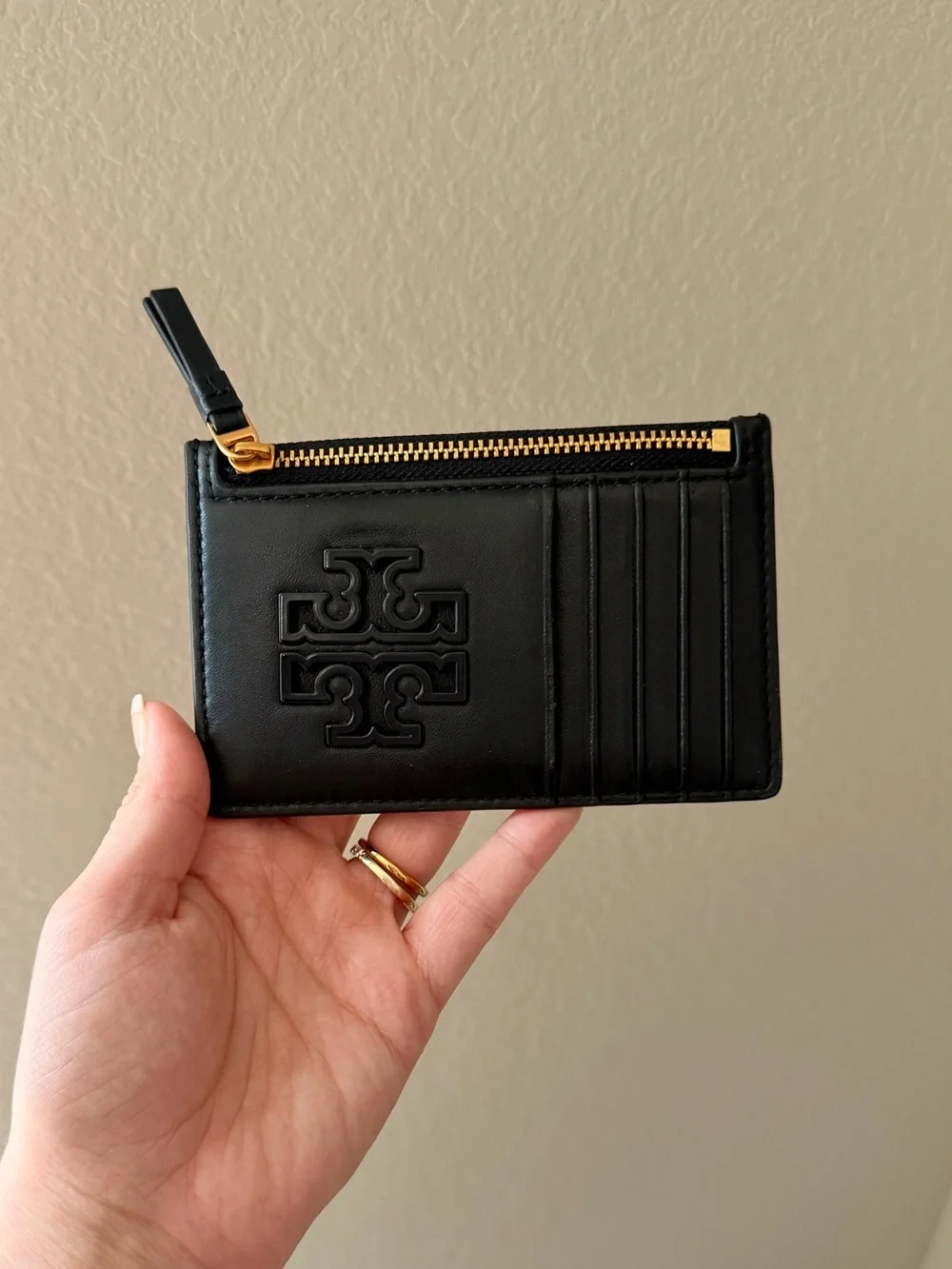 tory burch lily leather zip card case